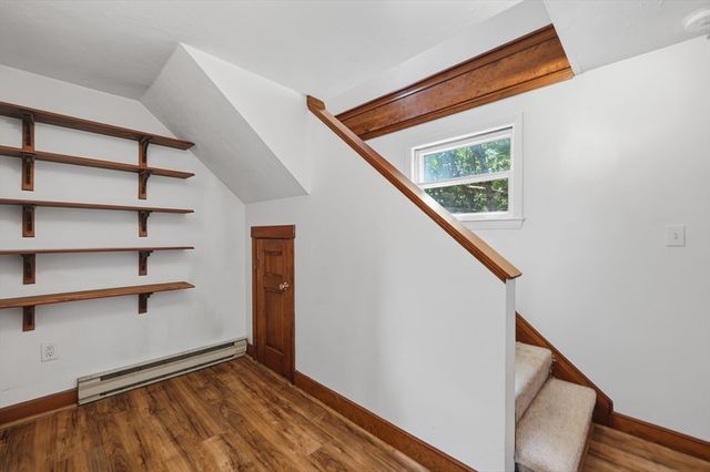 21 Janet Cir 2, Shrewsbury, MA 01545