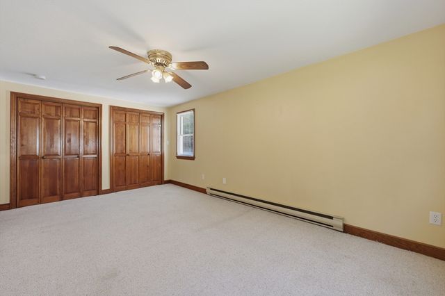 21 Janet Cir 2, Shrewsbury, MA 01545