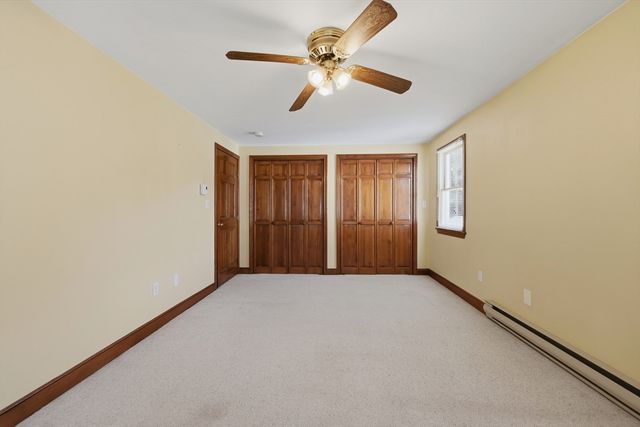 21 Janet Cir 2, Shrewsbury, MA 01545
