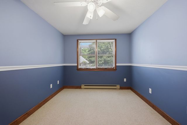21 Janet Cir 2, Shrewsbury, MA 01545