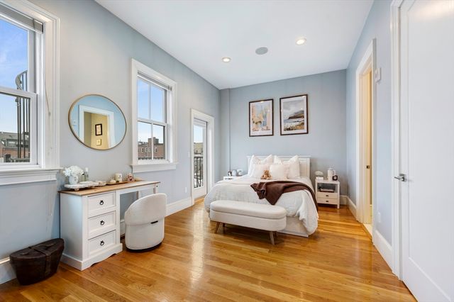 480-482 East 4th Street 4, Boston, MA 02127