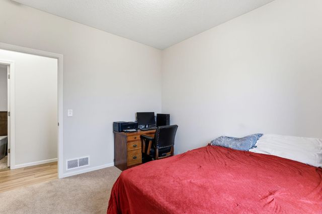 2857 213th Street W, Farmington, MN 55024