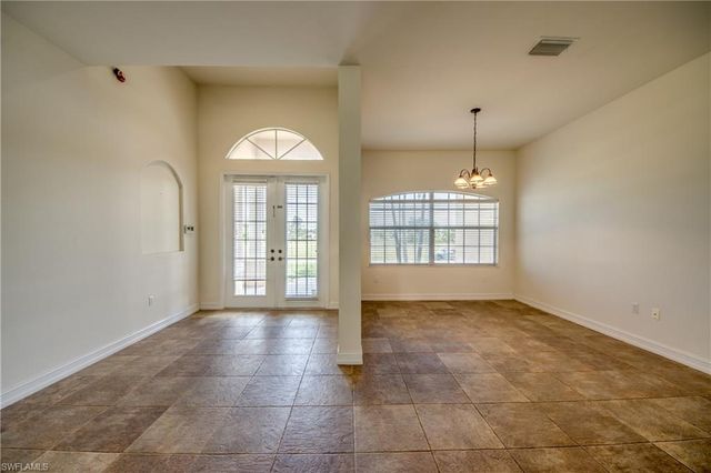 1810 NE 27th ST, Cape Coral, FL 33909