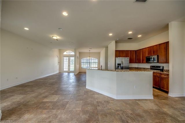 1810 NE 27th ST, Cape Coral, FL 33909
