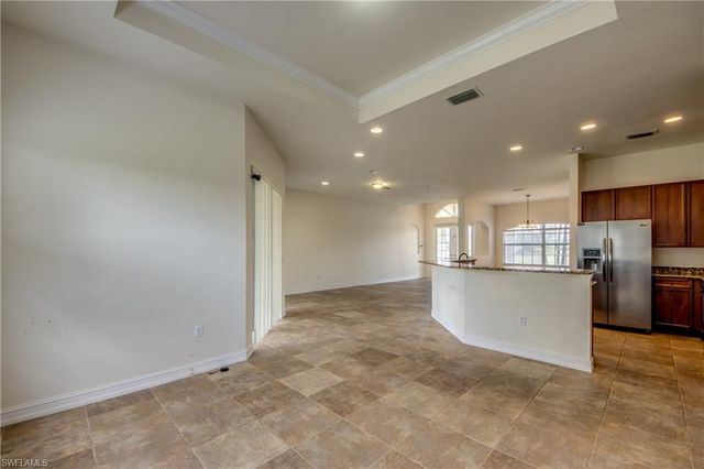 1810 NE 27th ST, Cape Coral, FL 33909