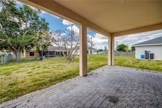 1810 NE 27th ST, Cape Coral, FL 33909