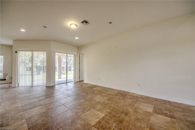 1810 NE 27th ST, Cape Coral, FL 33909