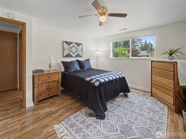 30602 224th Avenue SE, Black Diamond, WA 98010