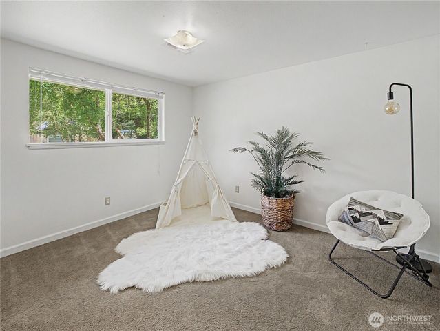 30602 224th Avenue SE, Black Diamond, WA 98010