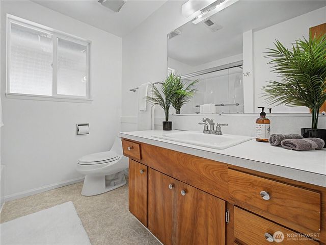 30602 224th Avenue SE, Black Diamond, WA 98010