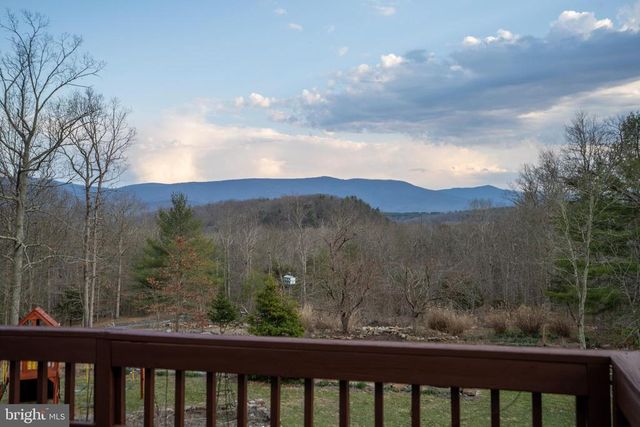 1131 PAGE VALLEY RD, Luray, VA 22835