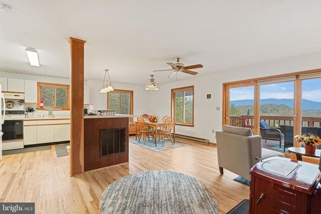 1131 PAGE VALLEY RD, Luray, VA 22835