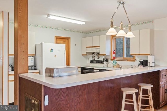 1131 PAGE VALLEY RD, Luray, VA 22835