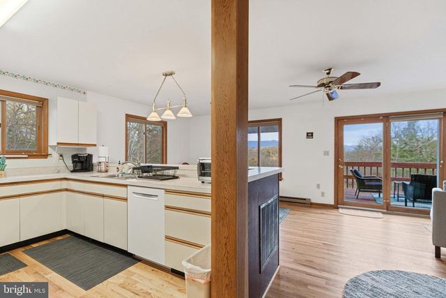 1131 PAGE VALLEY RD, Luray, VA 22835