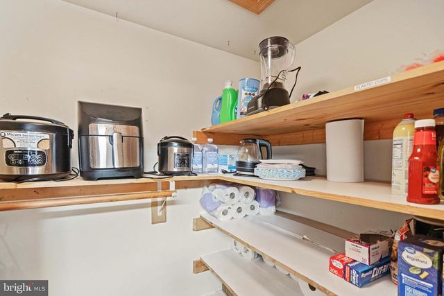 1131 PAGE VALLEY RD, Luray, VA 22835