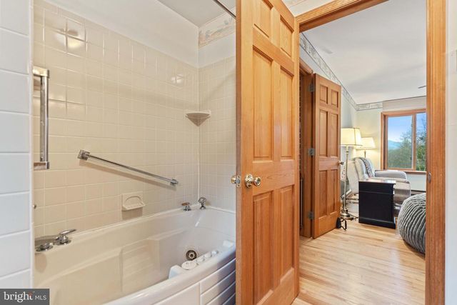 1131 PAGE VALLEY RD, Luray, VA 22835