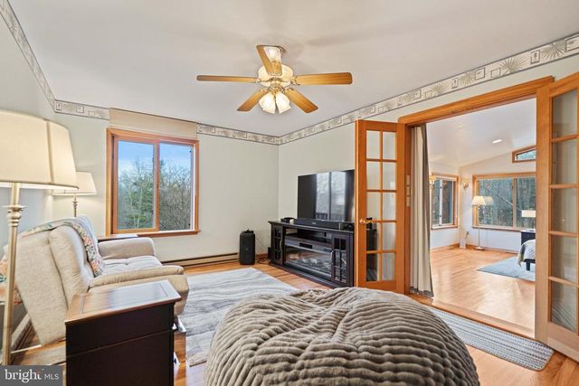 1131 PAGE VALLEY RD, Luray, VA 22835