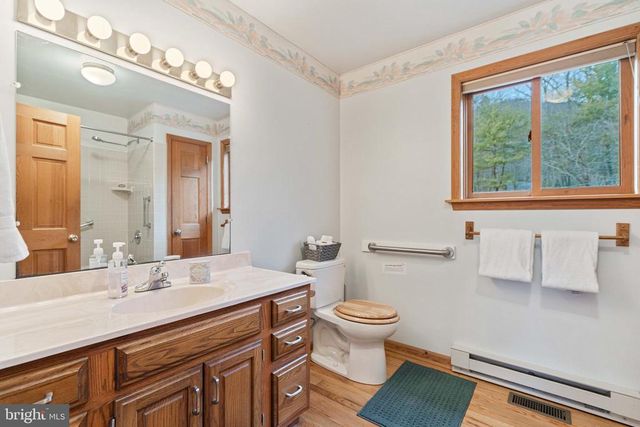 1131 PAGE VALLEY RD, Luray, VA 22835