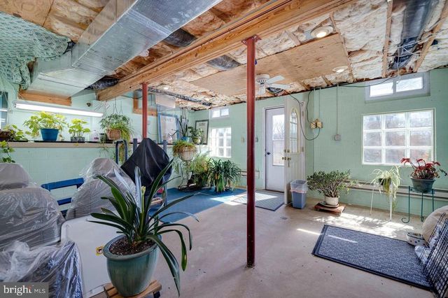 1131 PAGE VALLEY RD, Luray, VA 22835