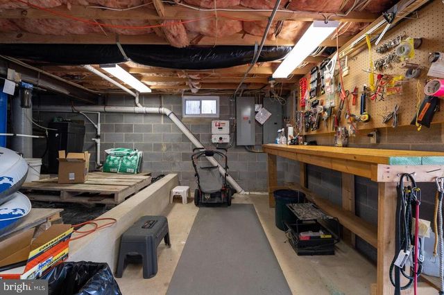 1131 PAGE VALLEY RD, Luray, VA 22835