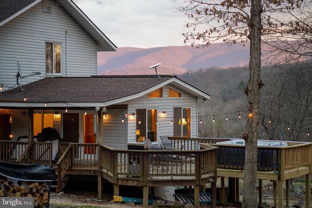 1131 PAGE VALLEY RD, Luray, VA 22835