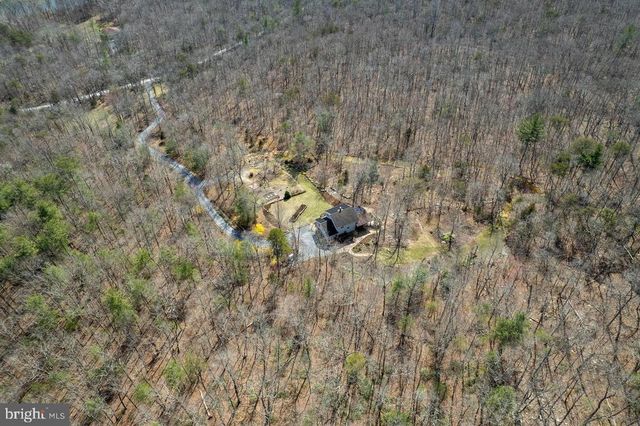 1131 PAGE VALLEY RD, Luray, VA 22835