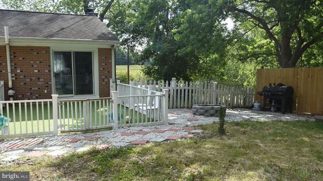 8610 CROOM RD, Upper Marlboro, MD 20772