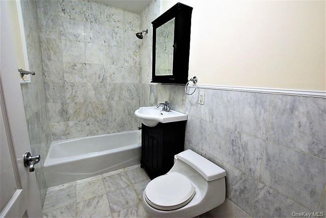 41-32 44th Street 3B, Sunnyside, NY 11104