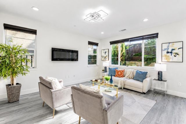 1837 S La Barbera Ave, Mountain House, CA 95391