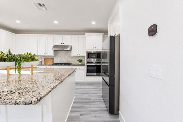 1837 S La Barbera Ave, Mountain House, CA 95391