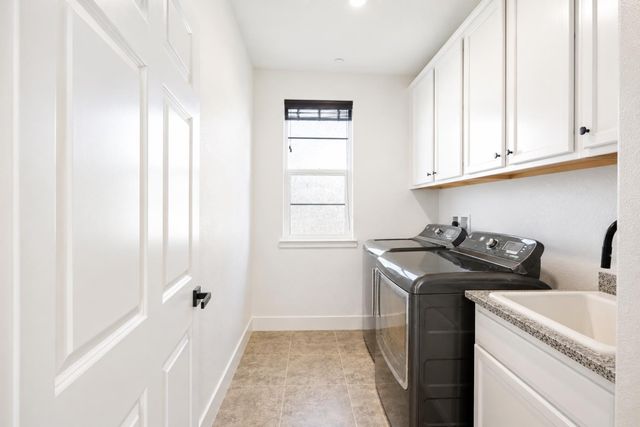 1837 S La Barbera Ave, Mountain House, CA 95391