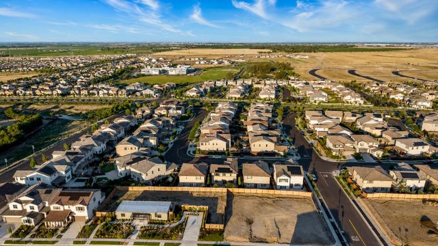 1837 S La Barbera Ave, Mountain House, CA 95391