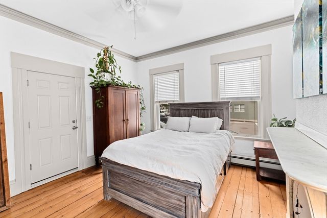 683 East 4th St 1, Boston, MA 02127