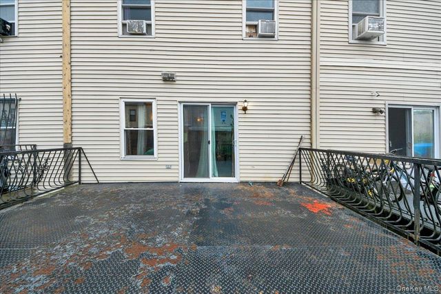 2069 Cicero Avenue, Bronx, NY 10473