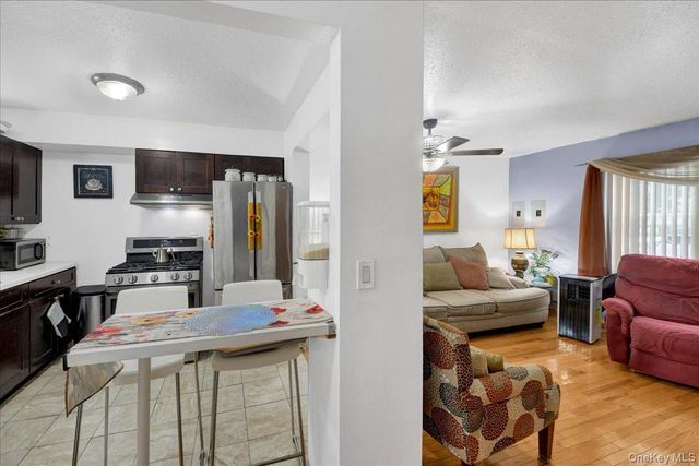 2069 Cicero Avenue, Bronx, NY 10473