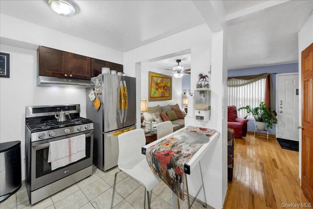 2069 Cicero Avenue, Bronx, NY 10473