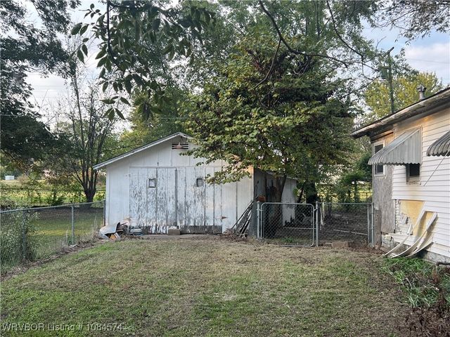 30228 Water Street, Bokoshe, OK 74930