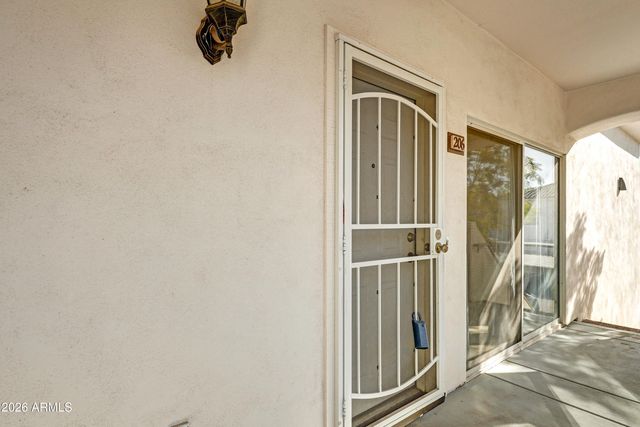 2950 W LOUISE Drive 206, Phoenix, AZ 85027
