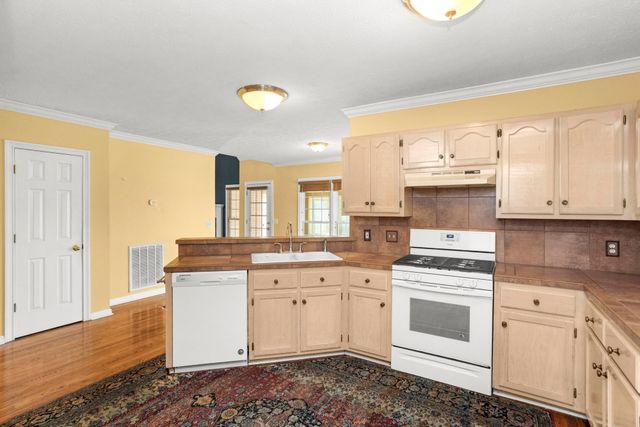 2019 Drakes Hill Ct, Hendersonville, TN 37075