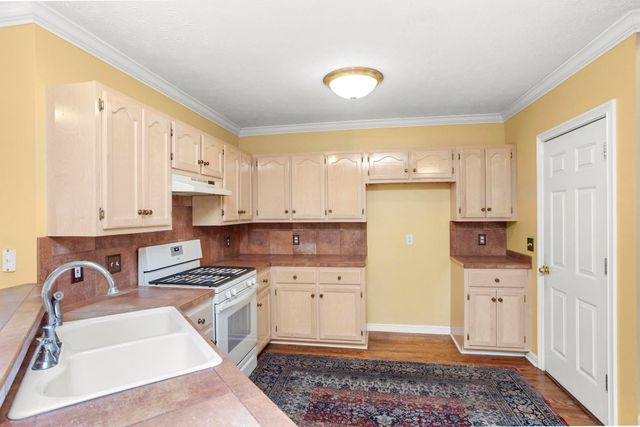 2019 Drakes Hill Ct, Hendersonville, TN 37075