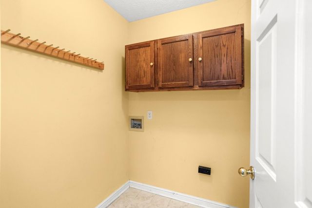 2019 Drakes Hill Ct, Hendersonville, TN 37075