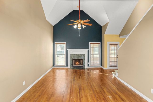 2019 Drakes Hill Ct, Hendersonville, TN 37075