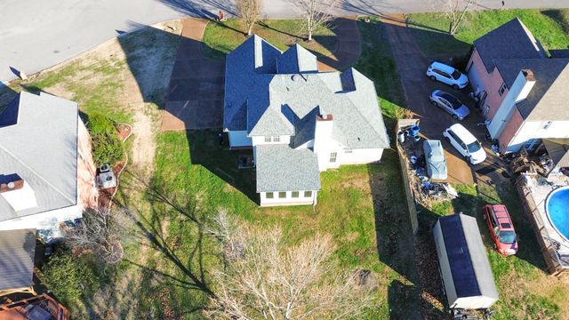 2019 Drakes Hill Ct, Hendersonville, TN 37075