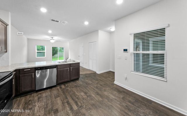 8039 ECHO SPRINGS Road, Jacksonville, FL 32256