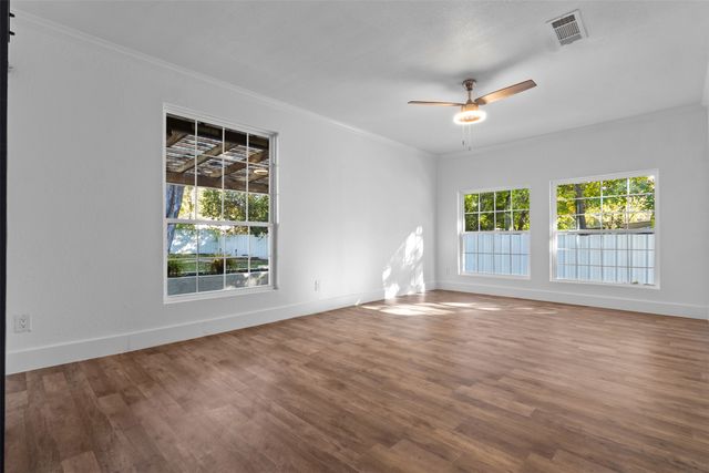 922 S Windomere Avenue, Dallas, TX 75208