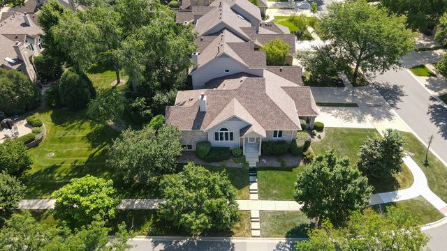 2260 DURAND Drive, Downers Grove, IL 60515
