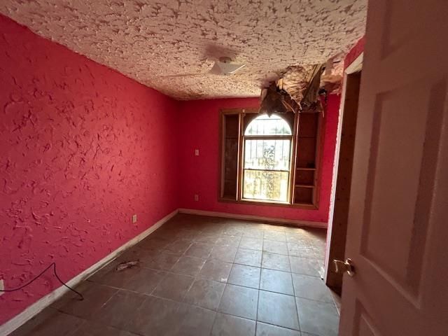 386 MCFARLAND DR, Memphis, TN 38109
