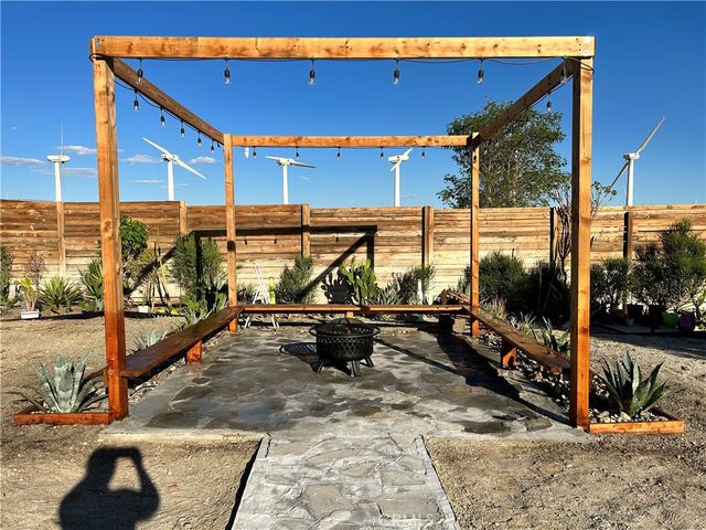 19790 Cooper Road, North Palm Springs, CA 92258