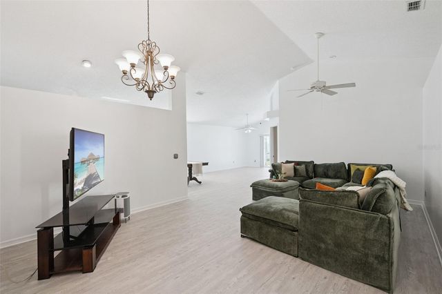 7336 GROTTO AVENUE, Orlando, FL 32812