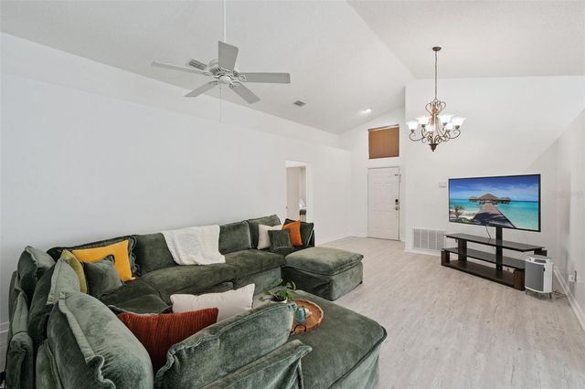 7336 GROTTO AVENUE, Orlando, FL 32812